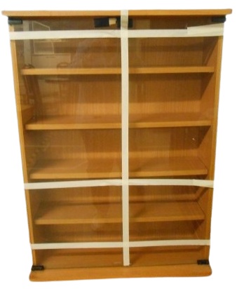 Glasvitrine (B 145)