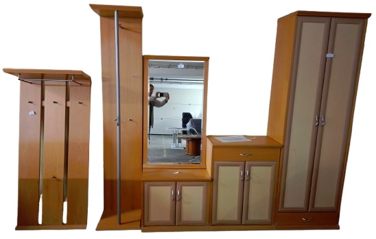 Flurgarderobe (C 013)